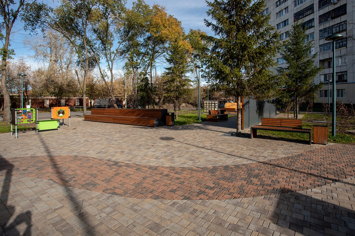 Сквер Радужный в Тюмени