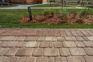 Тротуарная плитка Классико, цвет - гранит н/м листопад хаски Тротуарная плитка Классико, цвет - гранит н/м листопад хаски